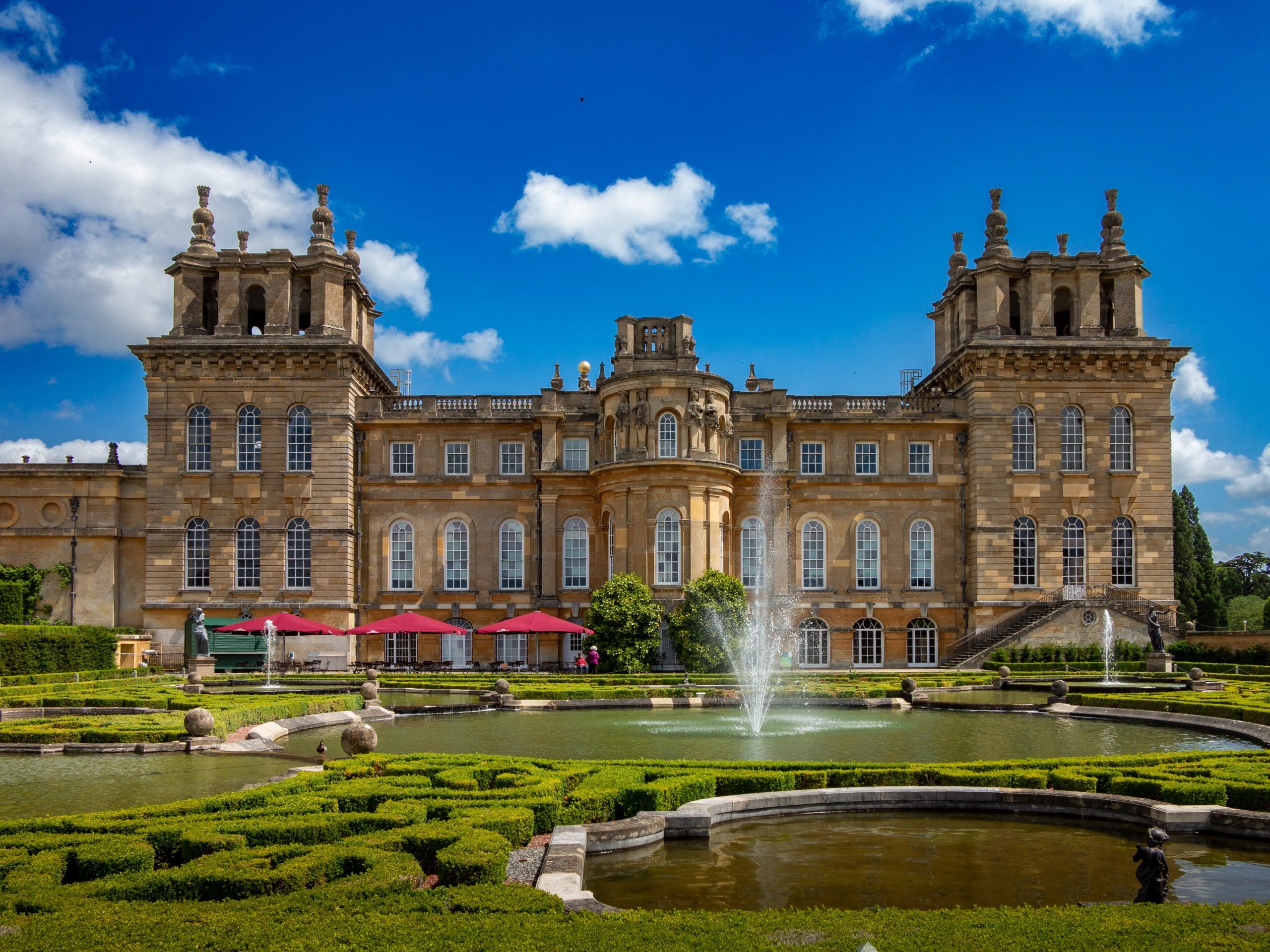BLENHEIM PALACE_CAR_SERVICE_LONDON