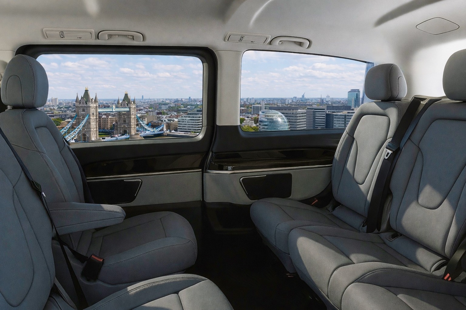 CAR SERVICE LONDON - LUXURY V CLASS MERCEDES